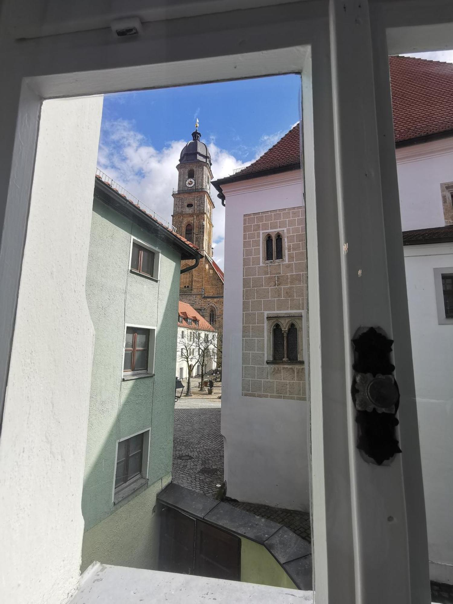 Der Schoenste Platz In Der Altstadt Amberg Exterior foto